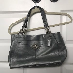 | COACH | Silver Leather Coach Purse